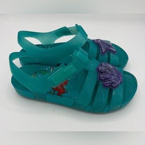 Crocs kids princess Ariel Isabella flexible sandal sz 3 seashell starfish charm